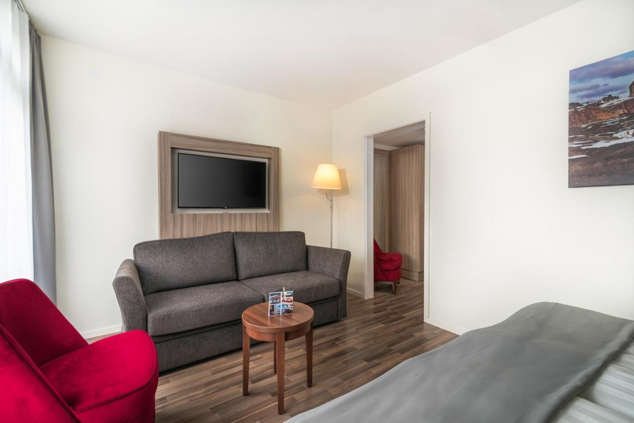Hotel Oxeloesund エクステリア 写真